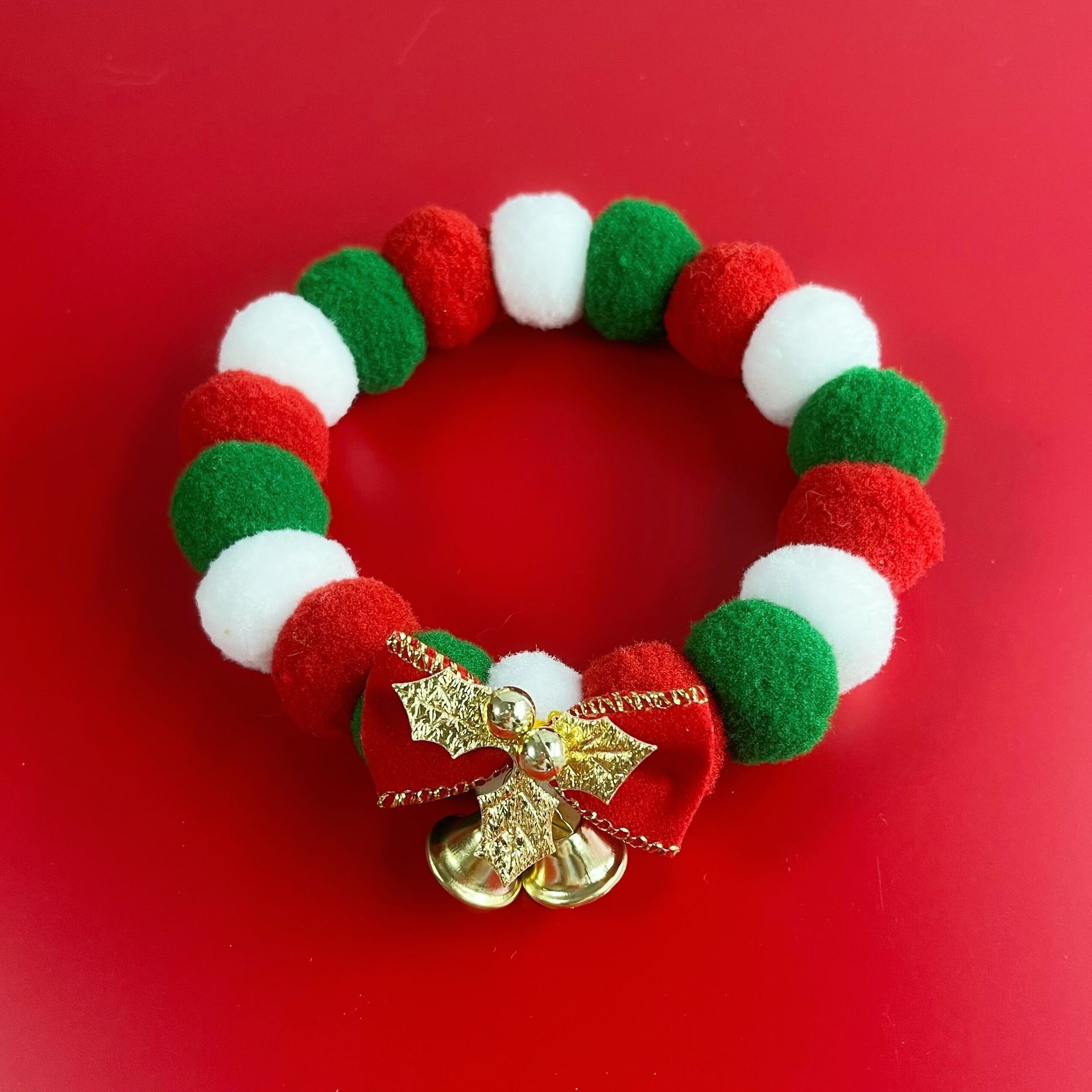 Pet's Christmas Collar With Bow