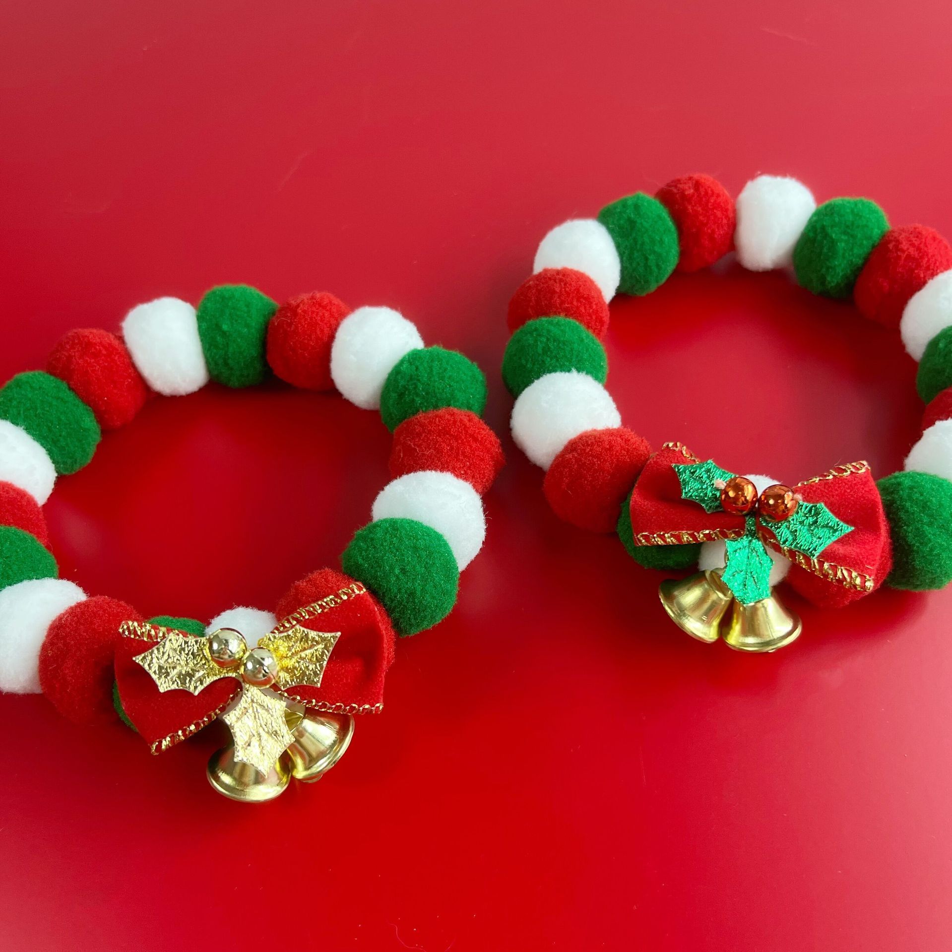 Pet's Christmas Collar With Bow